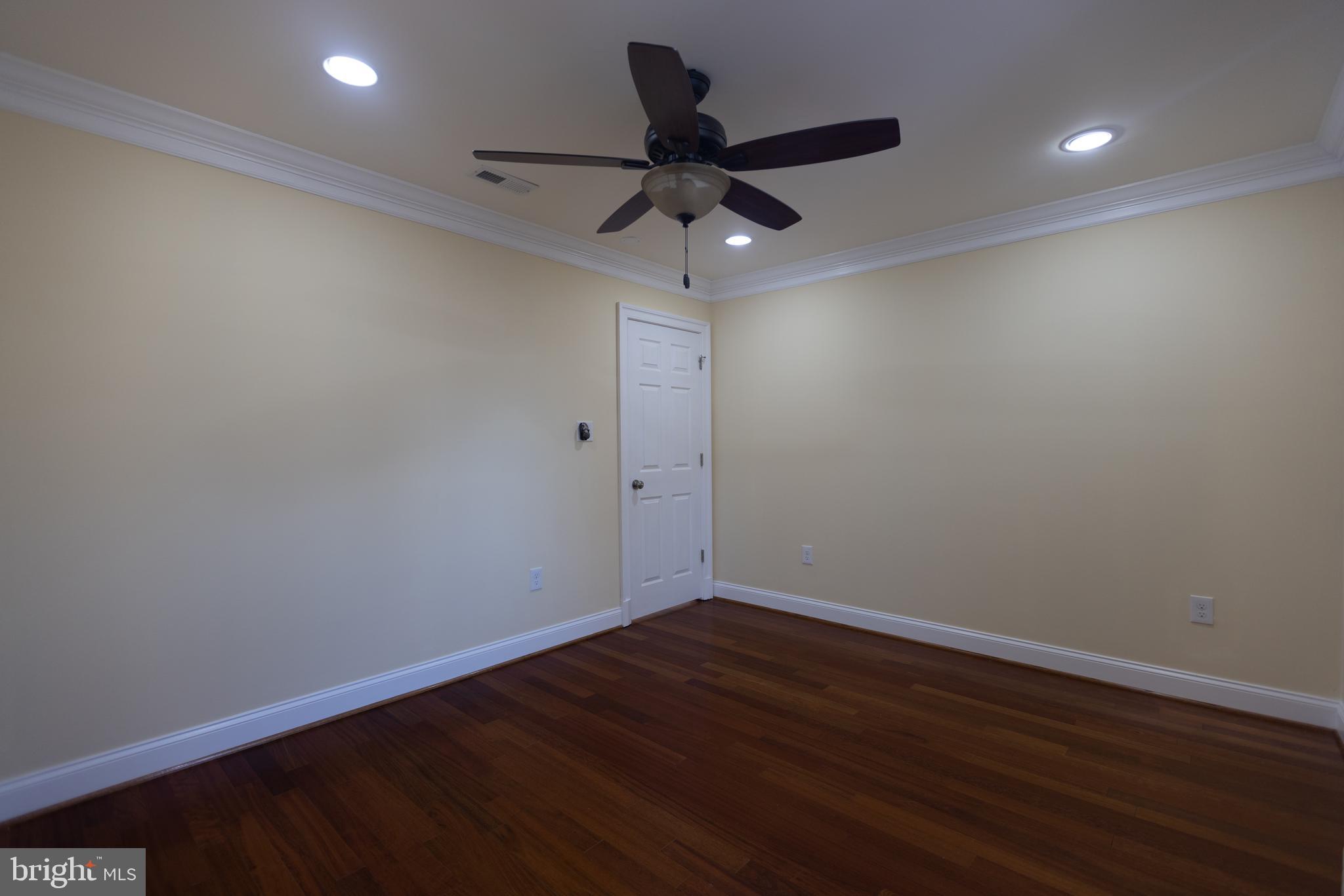 8535 Forest Street Annandale, VA 22003 - Photo 60 of 98 Bedroom 3-3