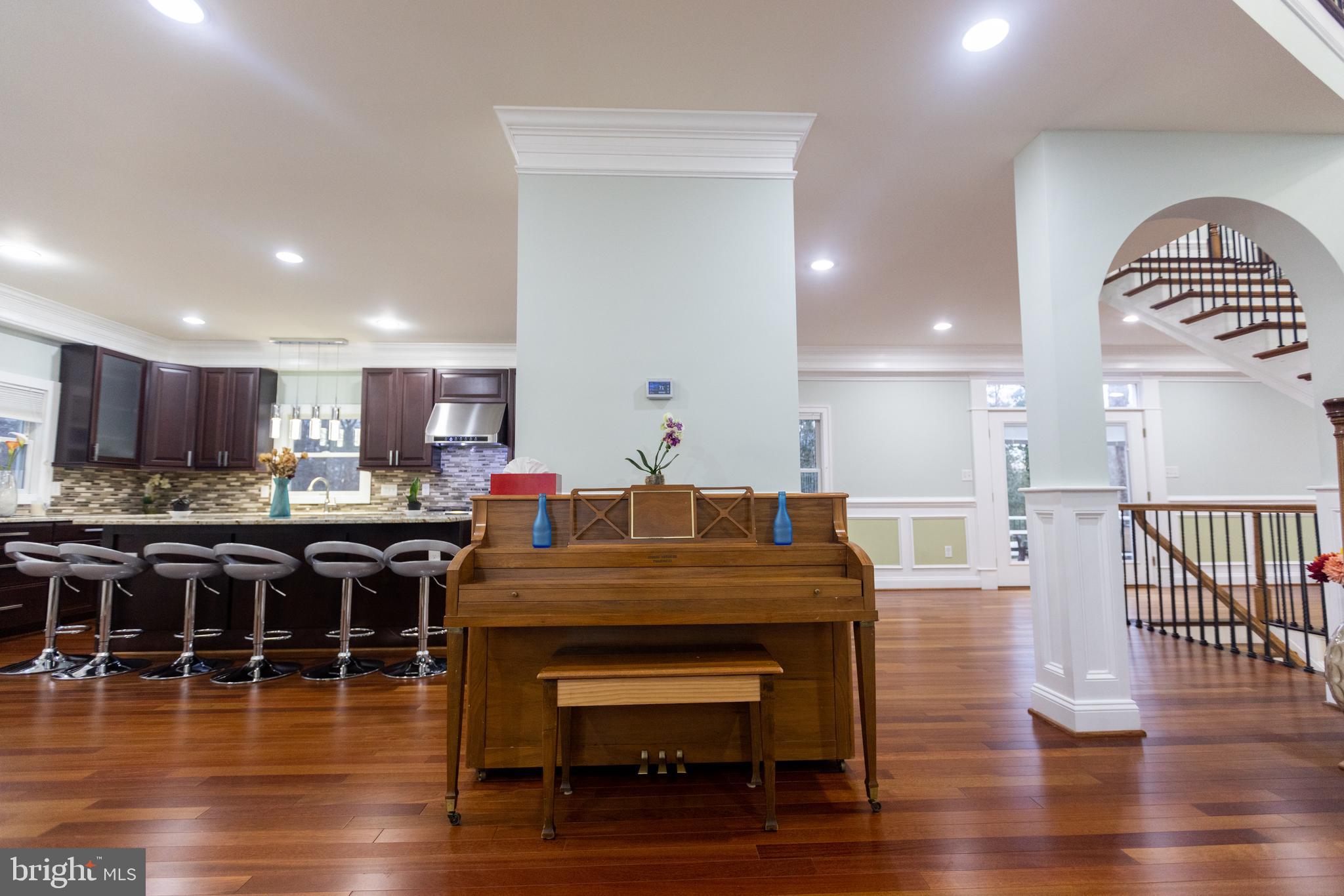 8535 Forest Street Annandale, VA 22003 - Photo 66 of 98