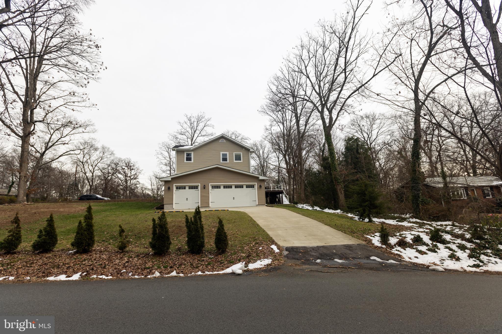 8535 Forest Street Annandale, VA 22003 - Photo 97 of 98 Side-view - 2