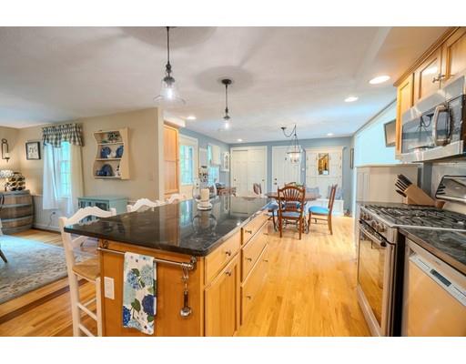 4 Hearthstone Road Westford, MA 01886 - Photo 11 of 30
