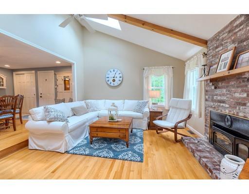 4 Hearthstone Road Westford, MA 01886 - Photo 12 of 30