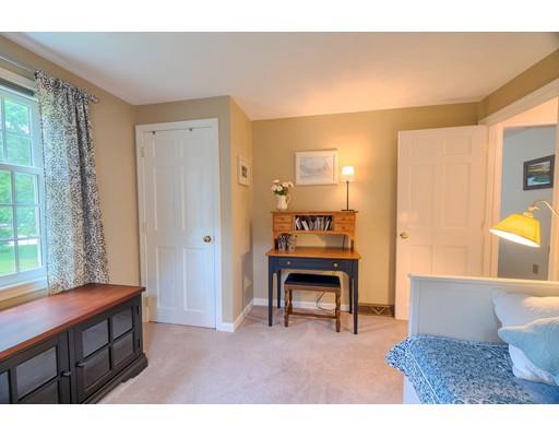 4 Hearthstone Road Westford, MA 01886 - Photo 16 of 30