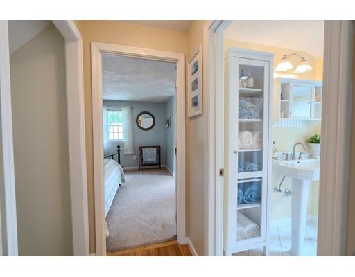 4 Hearthstone Road Westford, MA 01886 - Photo 18 of 30