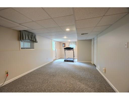 4 Hearthstone Road Westford, MA 01886 - Photo 25 of 30