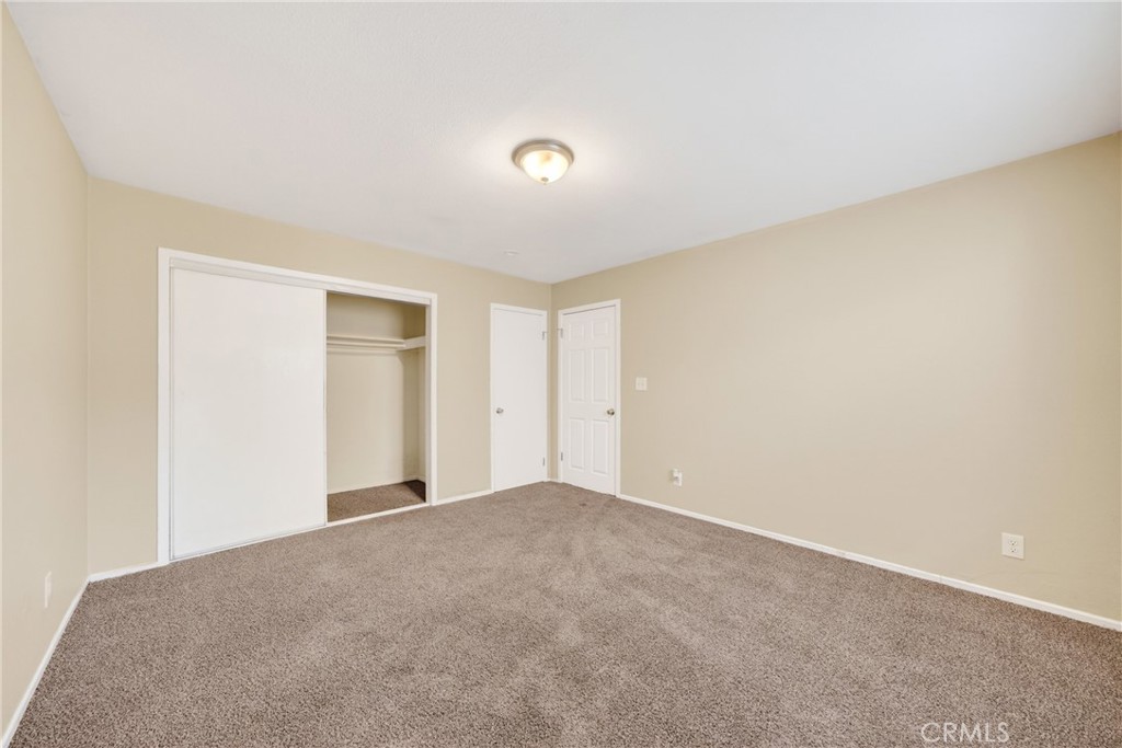 1905 East Palmer Street Compton, CA 90221 - Photo 28 of 32