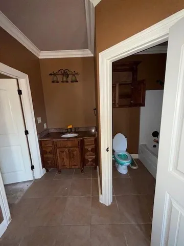 a view of workspace with furniture