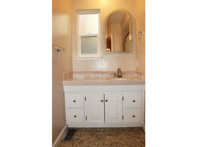 1301 Ribbon Street Foster City, CA 94404 - Photo 13 of 25 Gallery Image 13