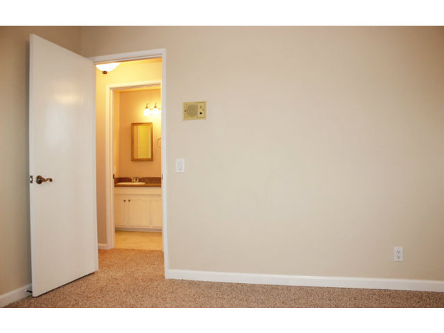 1301 Ribbon Street Foster City, CA 94404 - Photo 16 of 25 Gallery Image 16