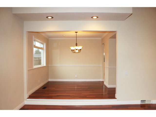 1301 Ribbon Street Foster City, CA 94404 - Photo 7 of 25 Gallery Image 7