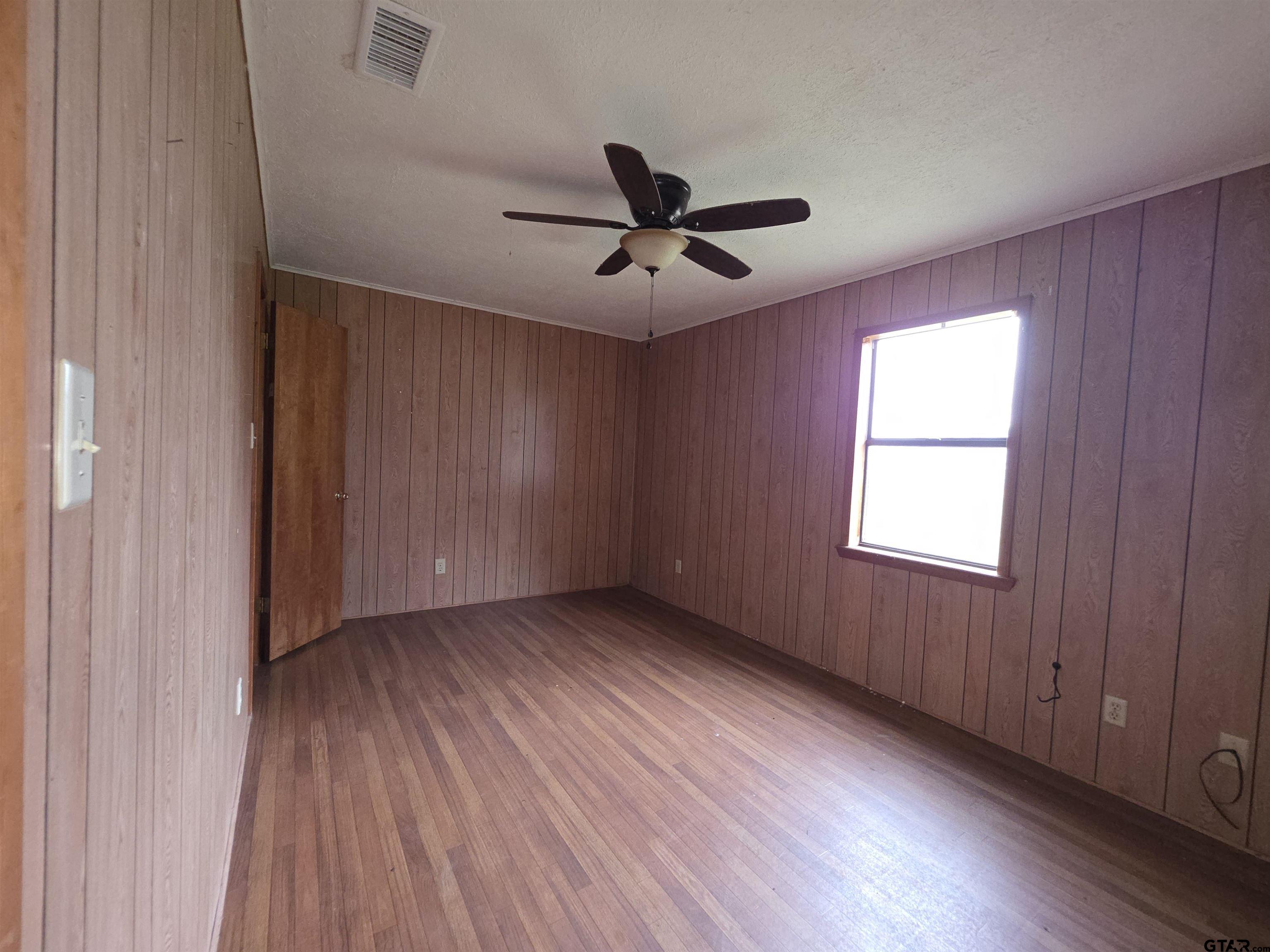 1886 Opossum Road Pittsburg, TX 75686 - Photo 18 of 22