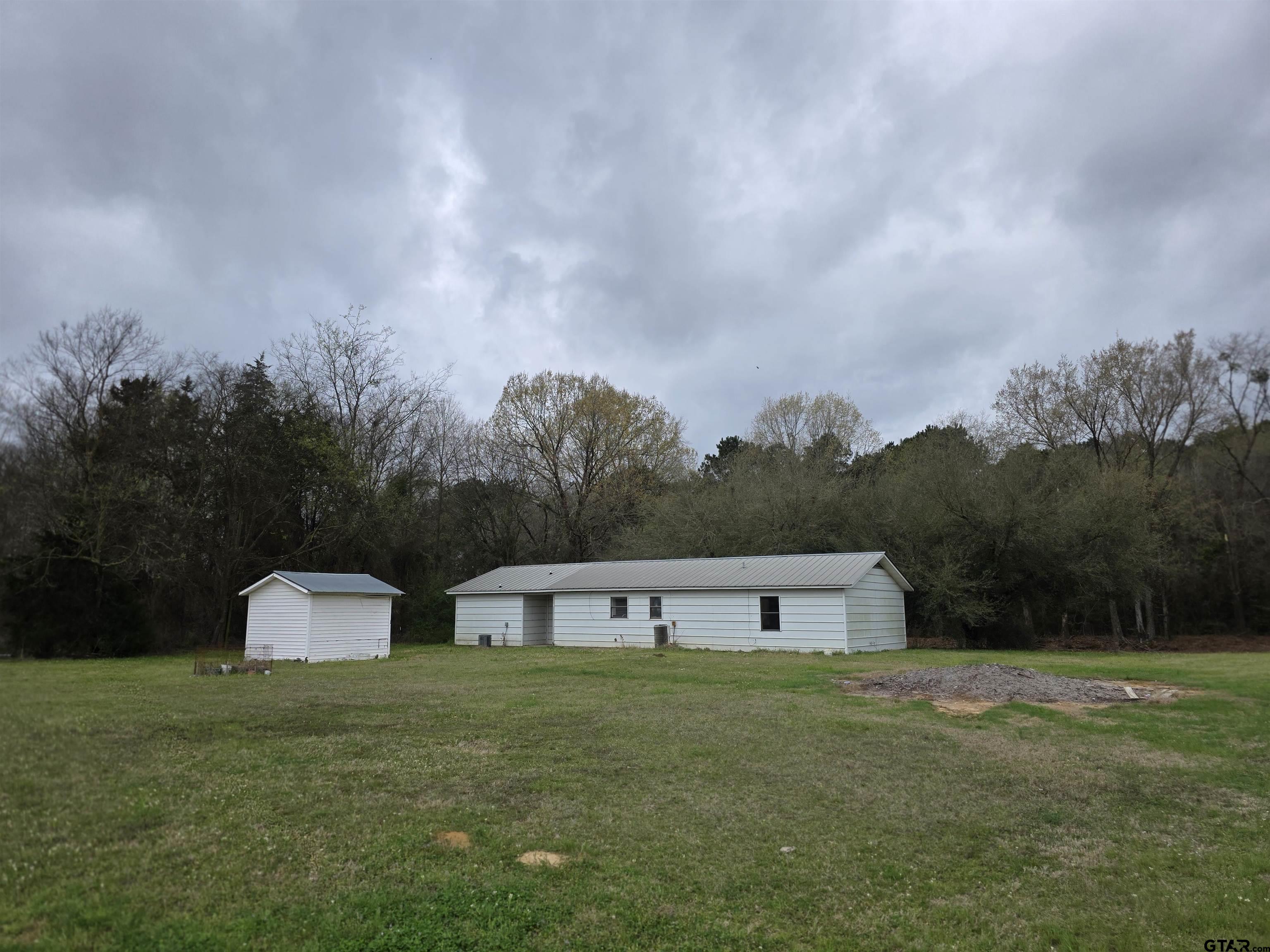 1886 Opossum Road Pittsburg, TX 75686 - Photo 4 of 22