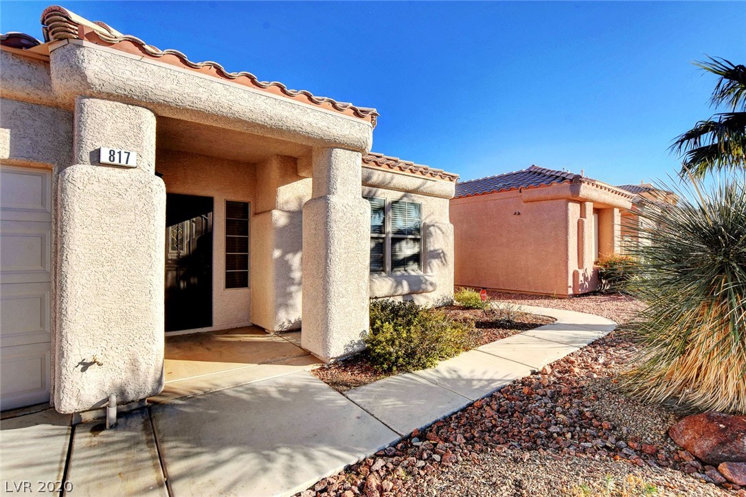 817 Bitterroot Street Henderson, NV 89002 - Photo 3 of 44 Gallery Image 3