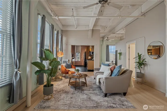 $425,000 | 1120 East Cliff Avenue, Unit 501, Tacoma, WA 98402