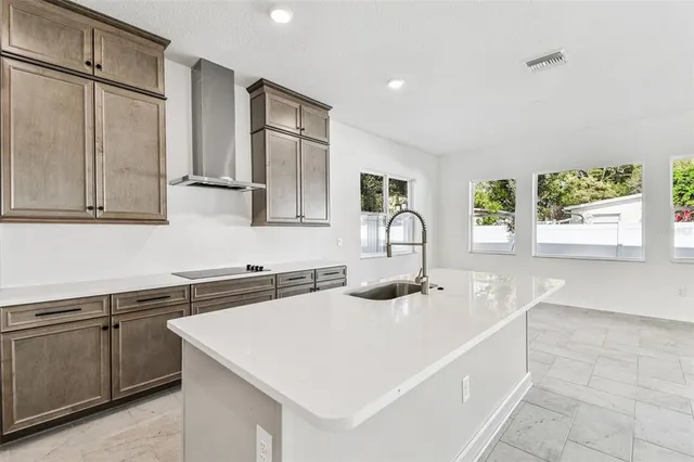 $1,129,900 | 3113 West Nassau Street, Tampa, FL 33607