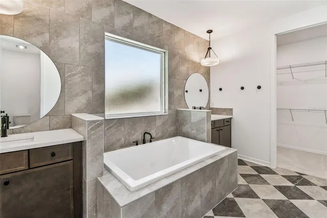 $1,129,900 | 3113 West Nassau Street, Tampa, FL 33607