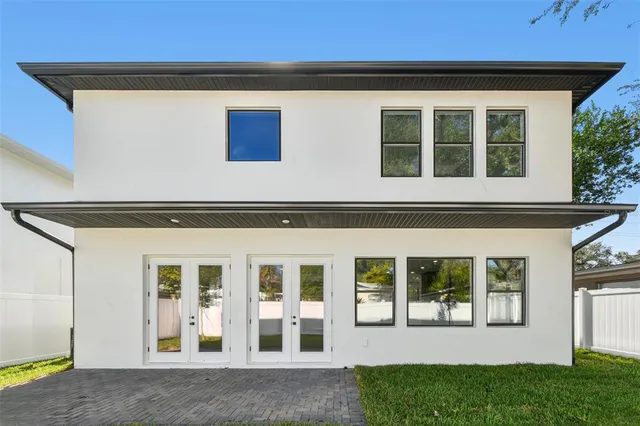 $1,129,900 | 3113 West Nassau Street, Tampa, FL 33607