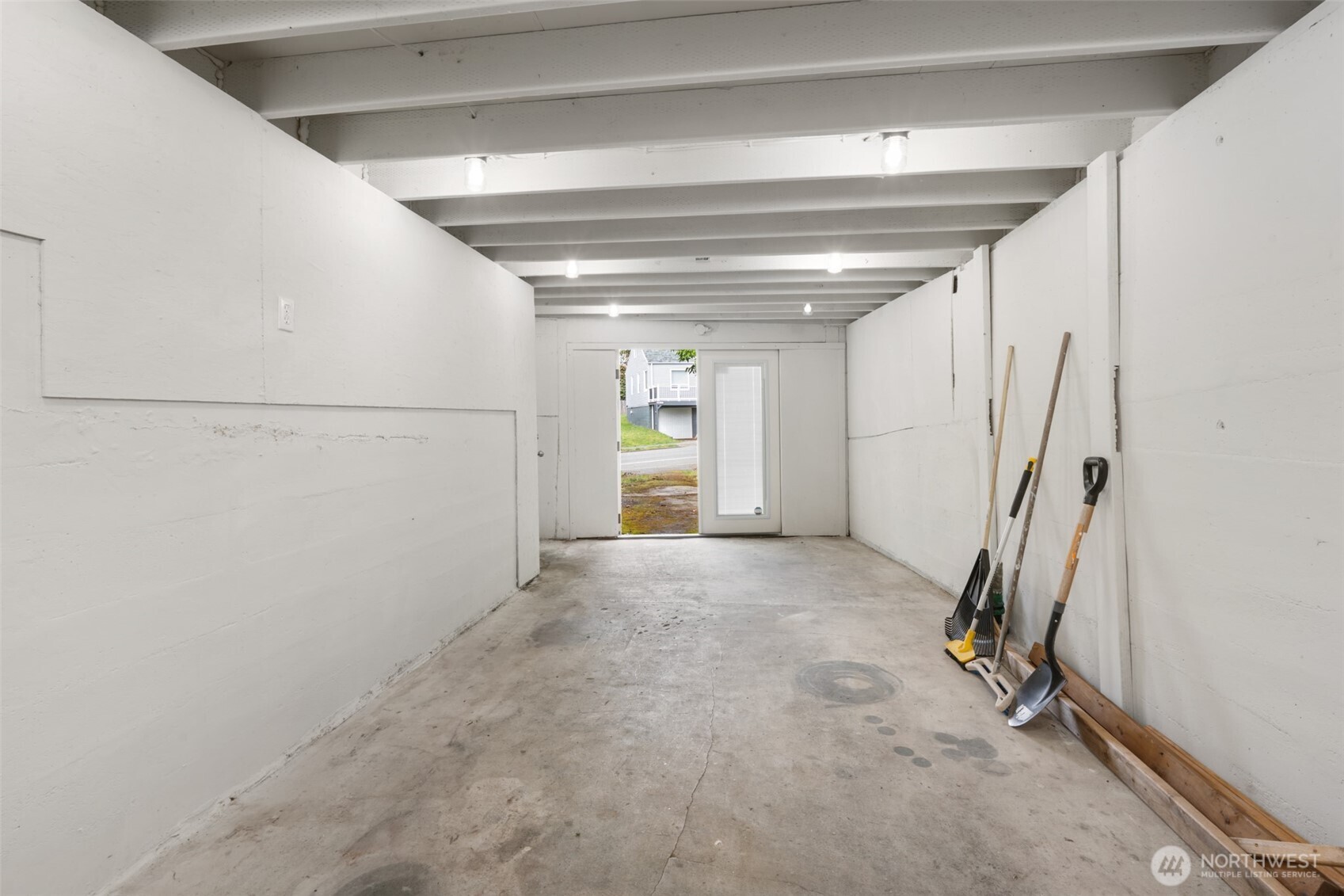 1137 Jacobsen Boulevard Bremerton, WA 98310 - Photo 27 of 38