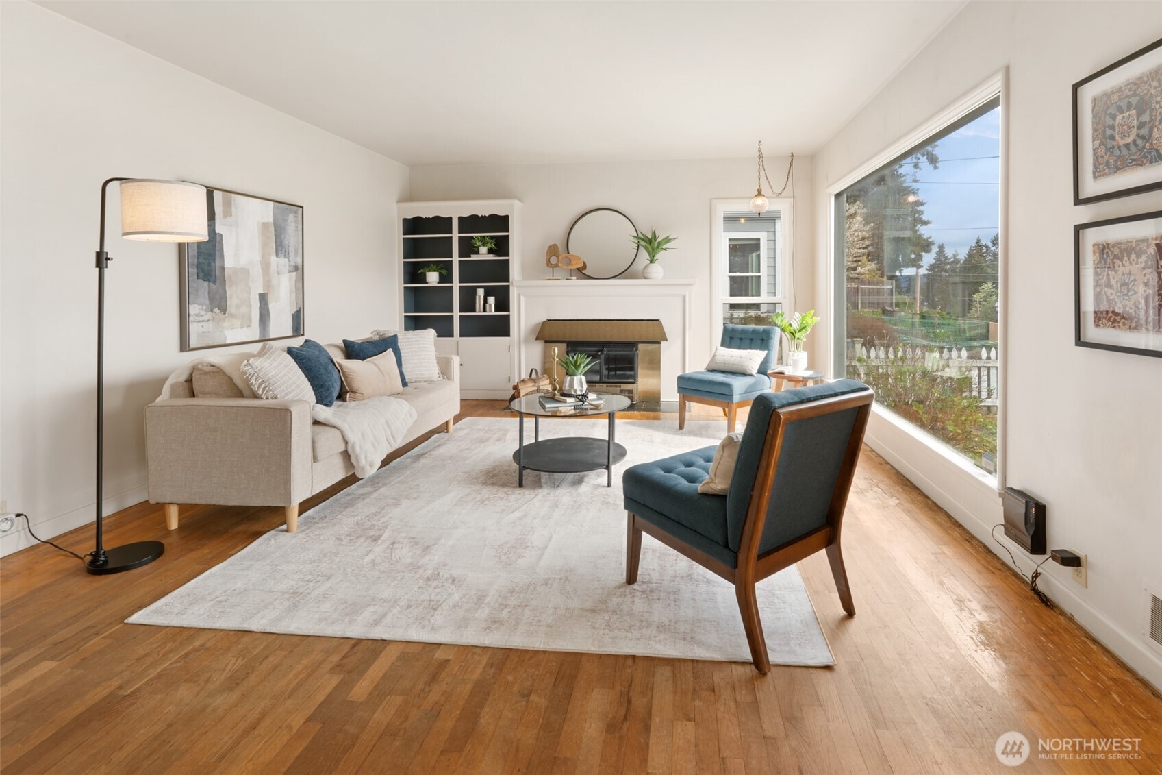 1137 Jacobsen Boulevard Bremerton, WA 98310 - Photo 6 of 38