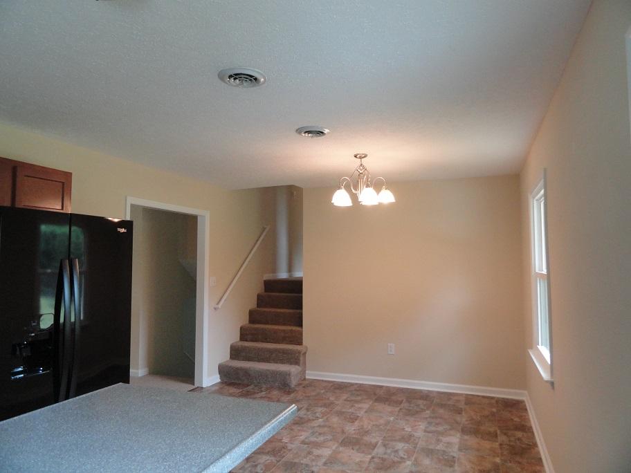 740 Atkinson Road Christiansburg, VA 24073 - Photo 3 of 16 740 Atkinson Dr eat in kitchn
