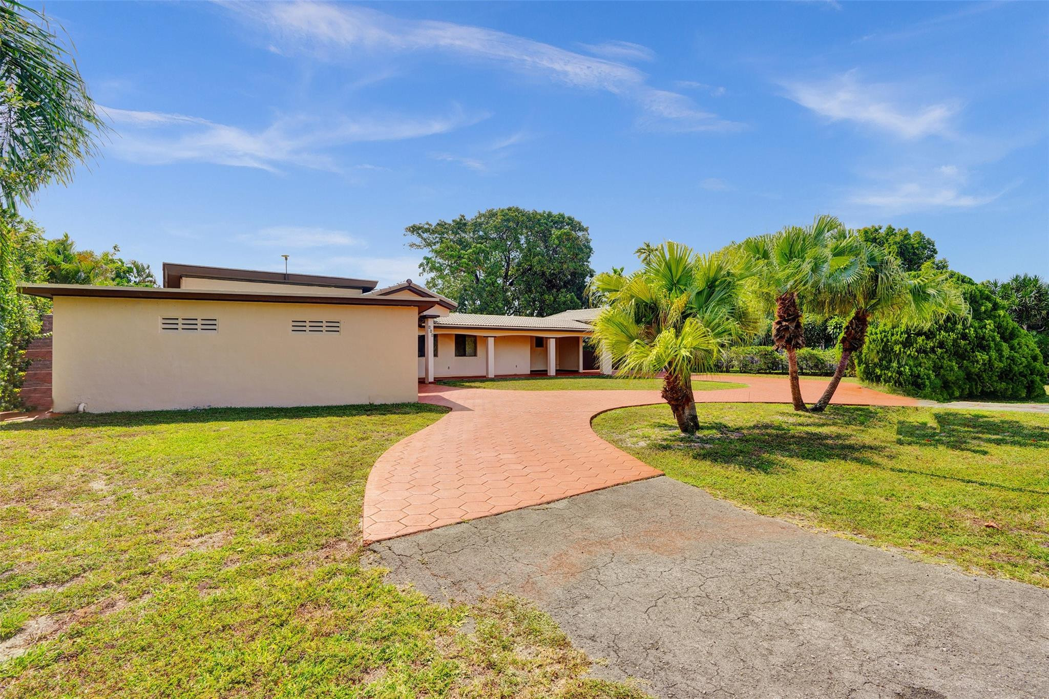 225 Pocatella Street Miami Springs, FL 33166 - Photo 56 of 56 Photo 56