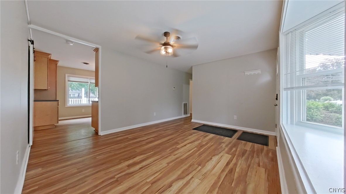 414 Williamsburg Road Utica, NY 13502 - Photo 6 of 35