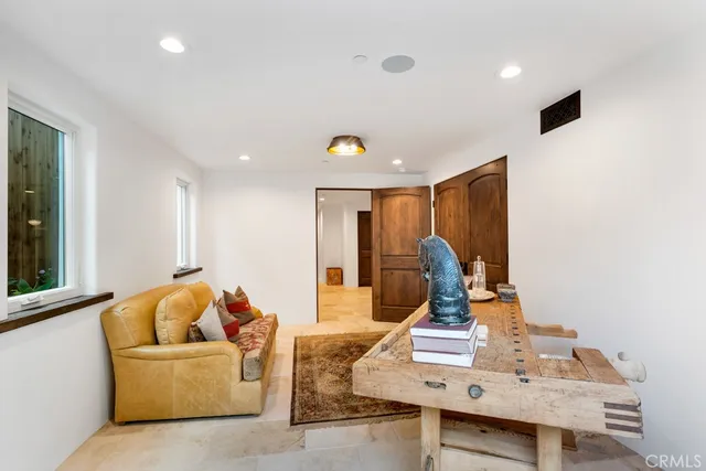 $3,250,000 | 1177 Norwich Lane, Ventura, CA 93001