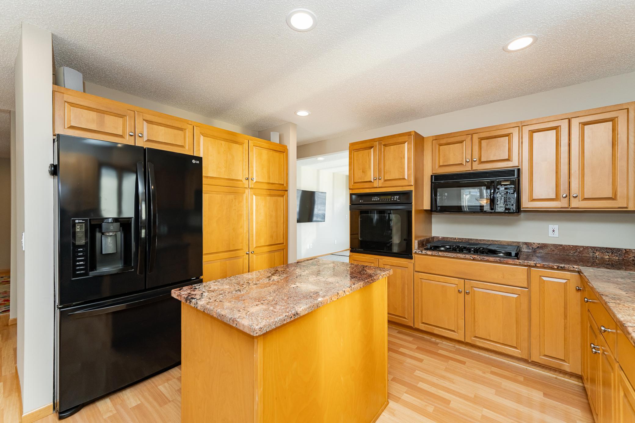 295 Salem Point Drive Southwest Rochester, MN 55902 - Photo 12 of 40