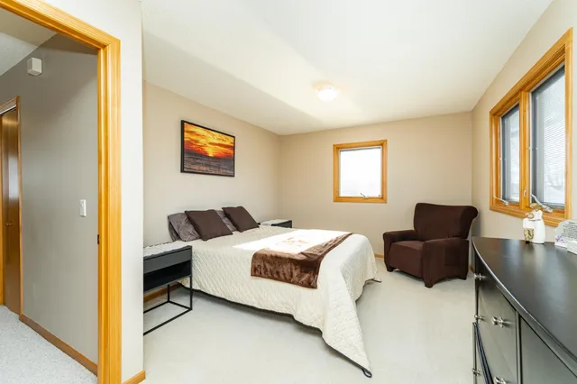 $475,000 | 295 Salem Point Drive Southwest, Rochester, MN 55902