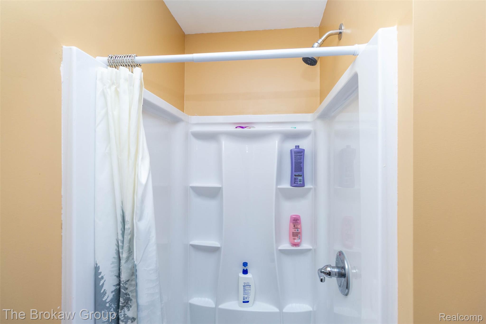 7272 North Lapeer Road Fostoria, MI 48435 - Photo 16 of 49 interior (15).jpg