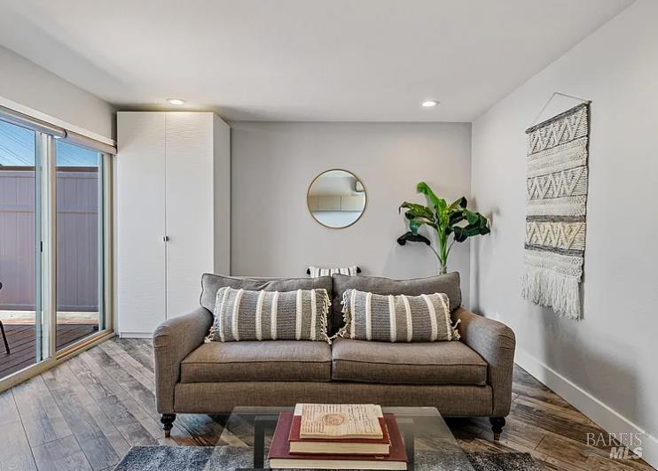2021 Key Boulevard El Cerrito, CA 94530 - Photo 13 of 30 a living room with furniture flowerpot and window