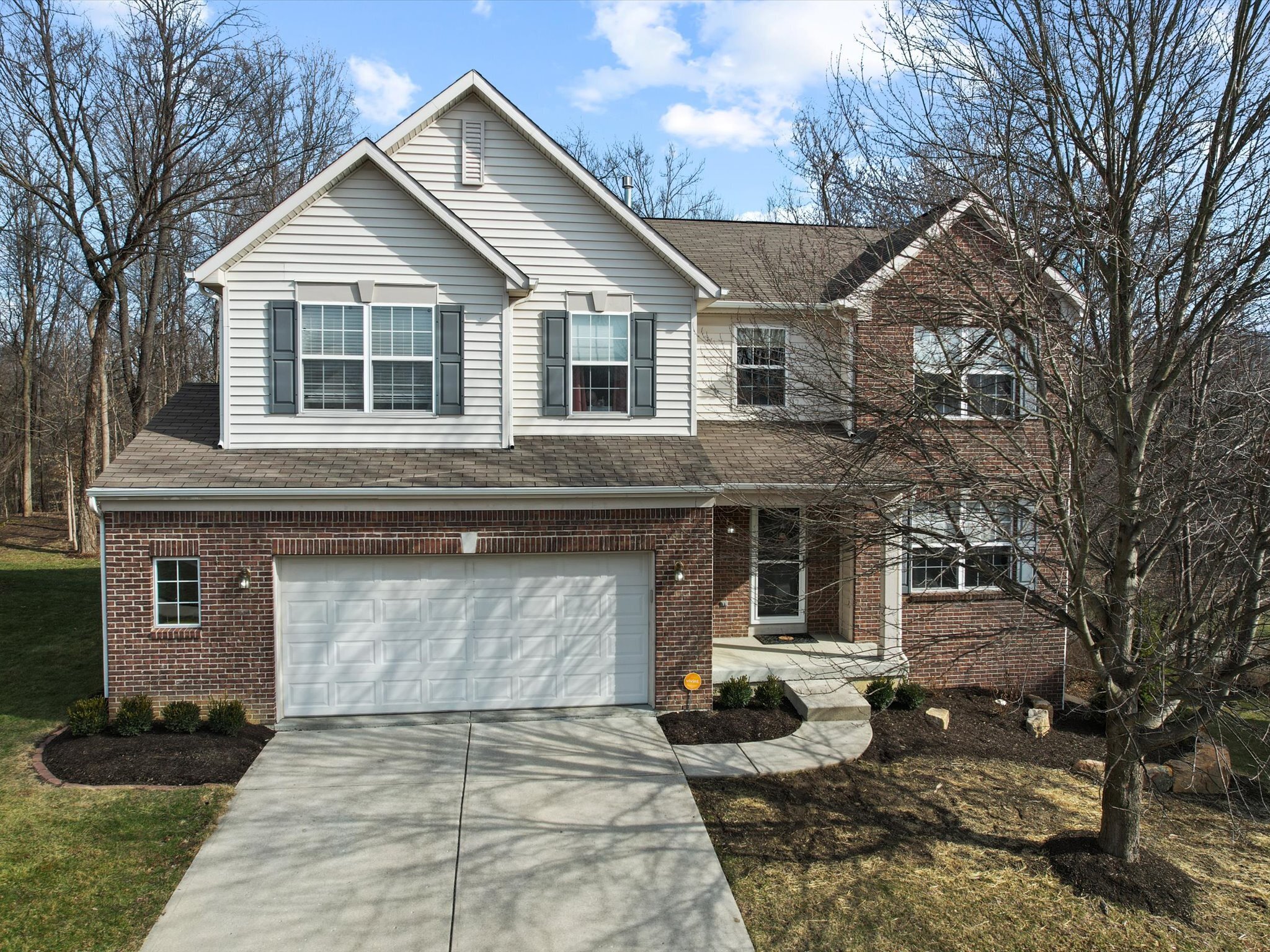 11779 Holbrook Close Fishers, IN 46037 - Photo 2 of 44