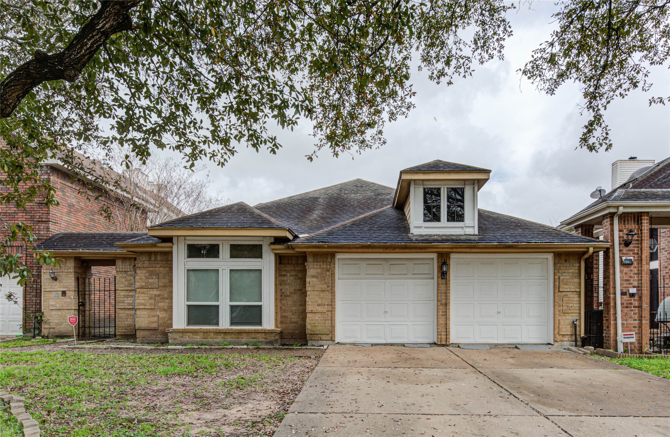 2122 Paso Rello Drive Houston, TX 77077 - Photo 1 of 20 front view of a house