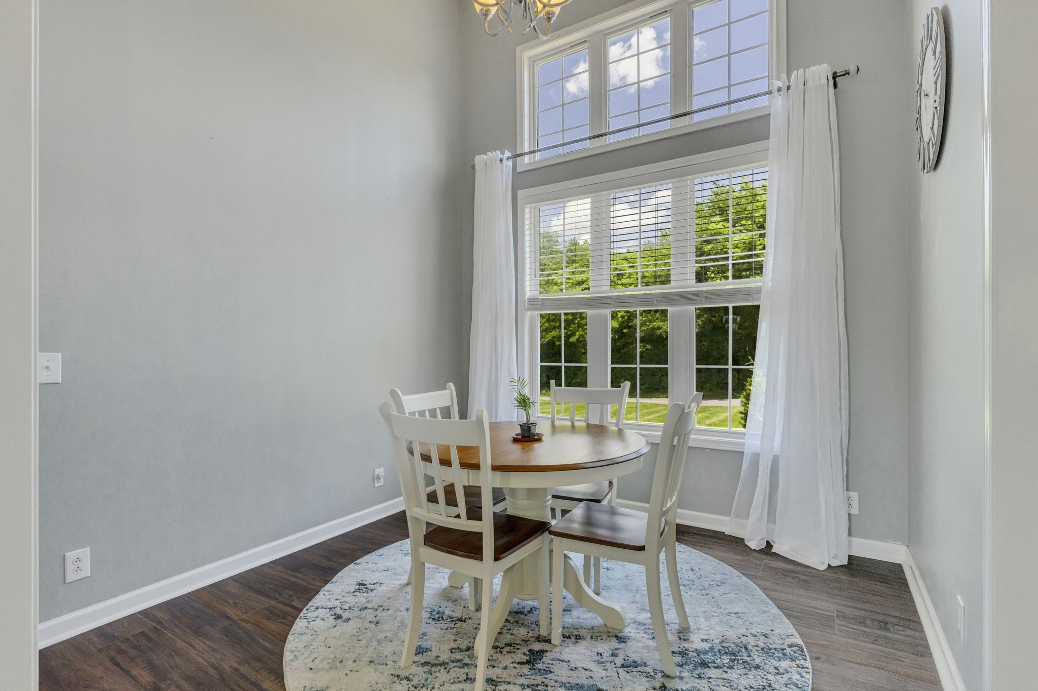 513 Martin Chapel Road Portland, TN 37148 - Photo 8 of 45 a dining room with furniture and window
