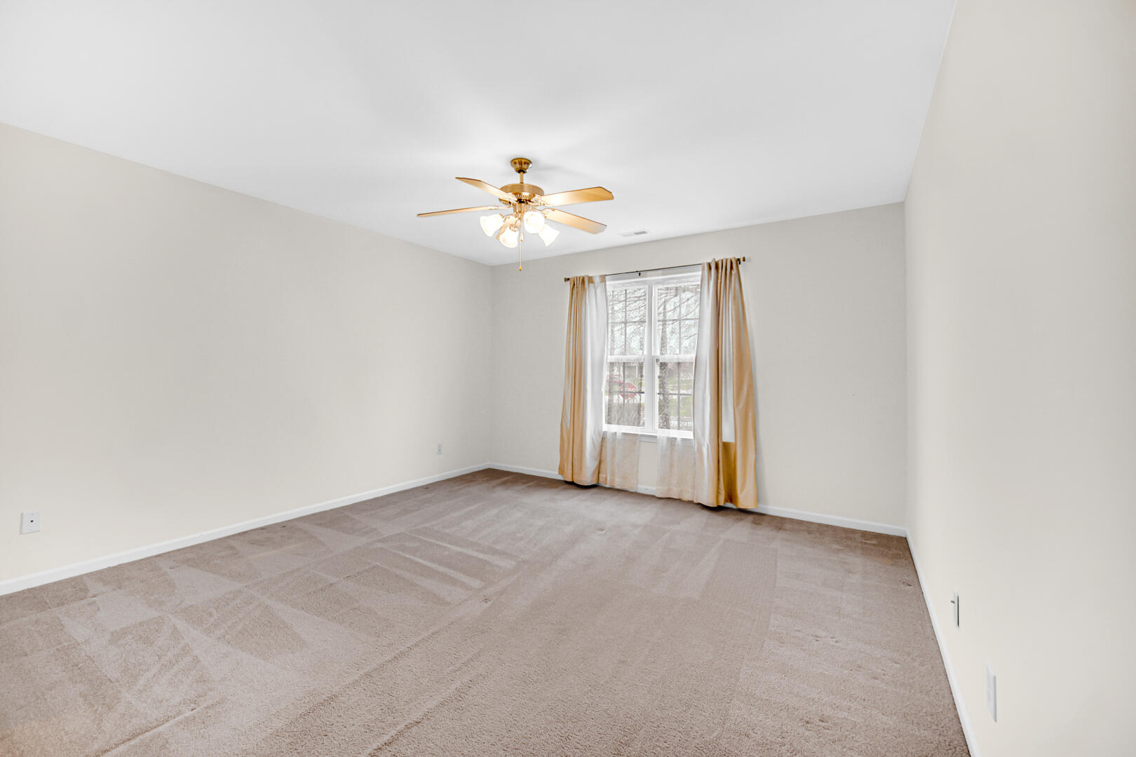 10636 Keystone Lane Crown Point, IN 46307 - Photo 12 of 25 1620x1080