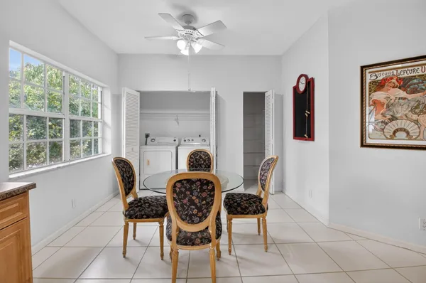 $324,900 | 11586 Briarwood Circle, Unit 4, Boynton Beach, FL 33437