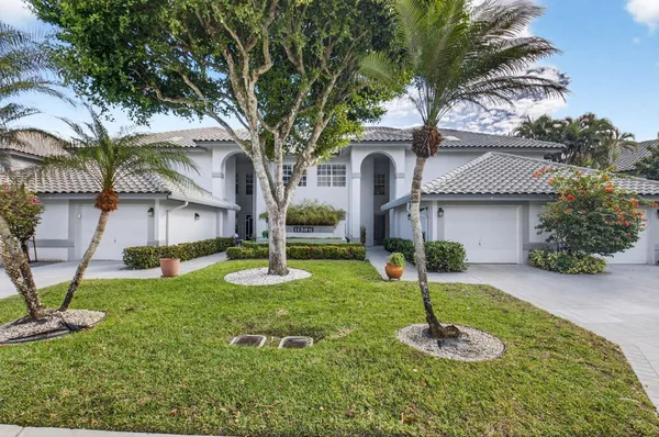 $324,900 | 11586 Briarwood Circle, Unit 4, Boynton Beach, FL 33437
