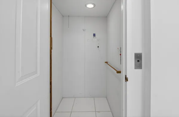 $324,900 | 11586 Briarwood Circle, Unit 4, Boynton Beach, FL 33437