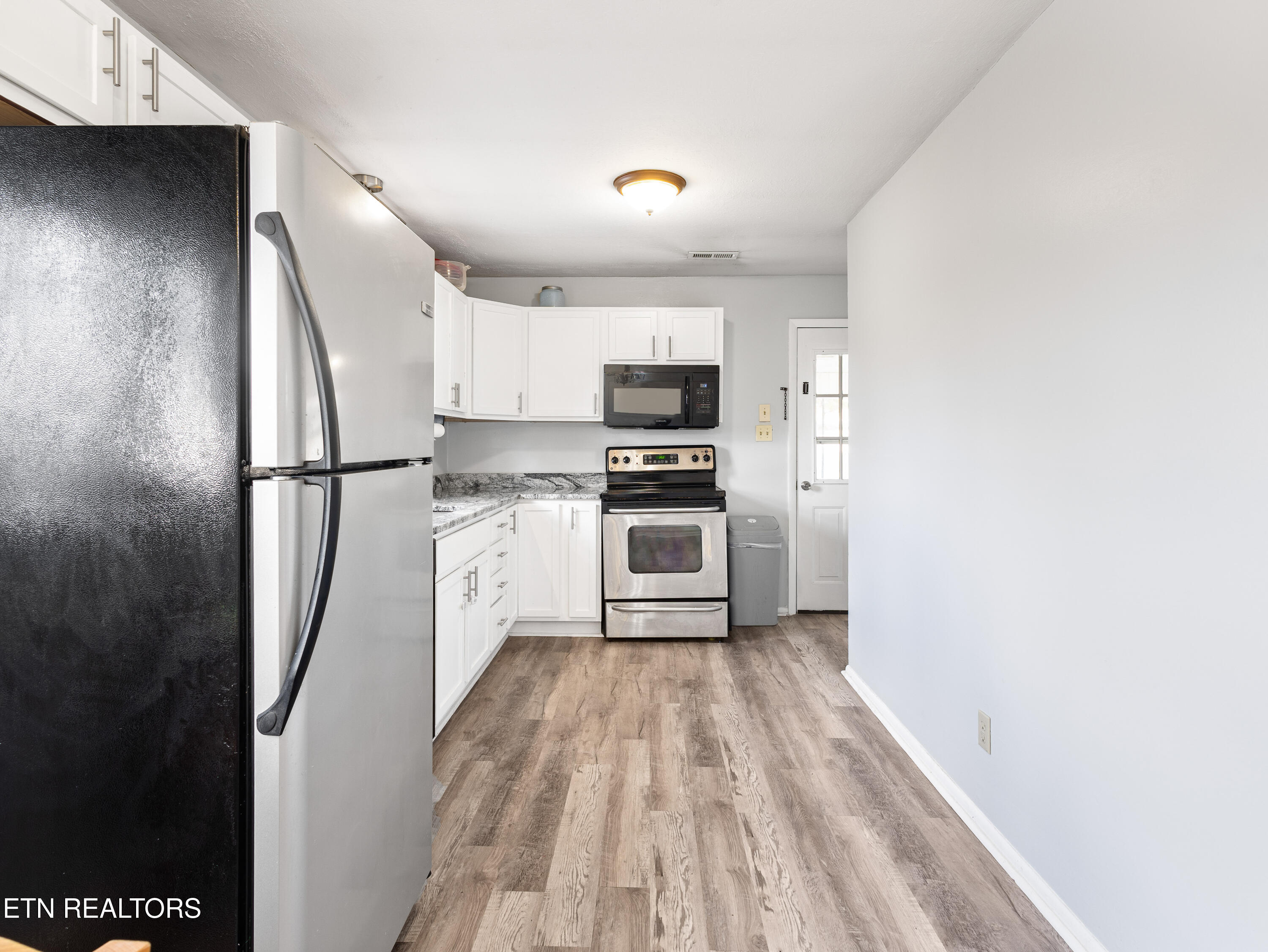 809 West Ridgecrest Drive Kingston, TN 37763 - Photo 24 of 45 A-24