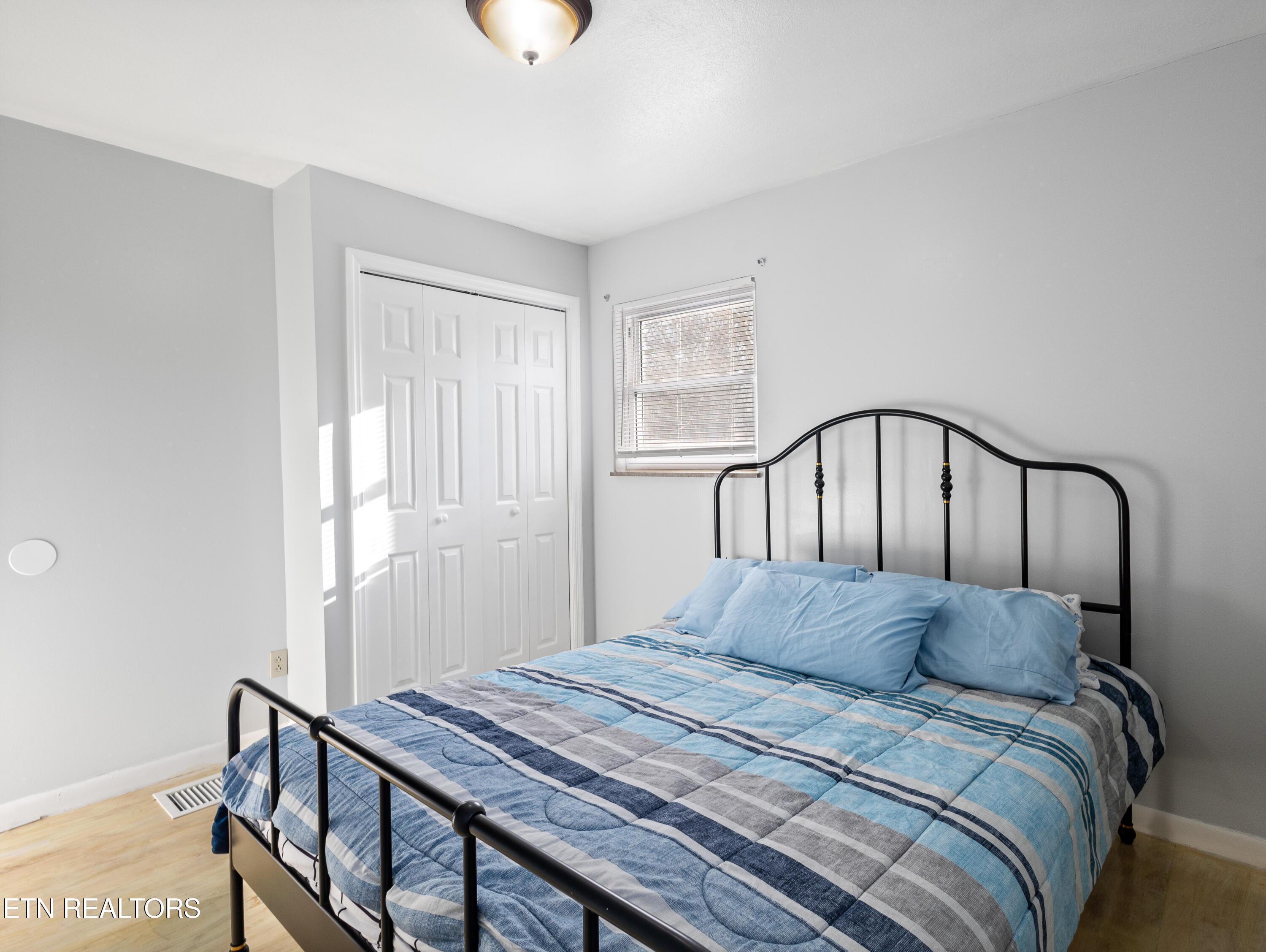 809 West Ridgecrest Drive Kingston, TN 37763 - Photo 30 of 45 A-30