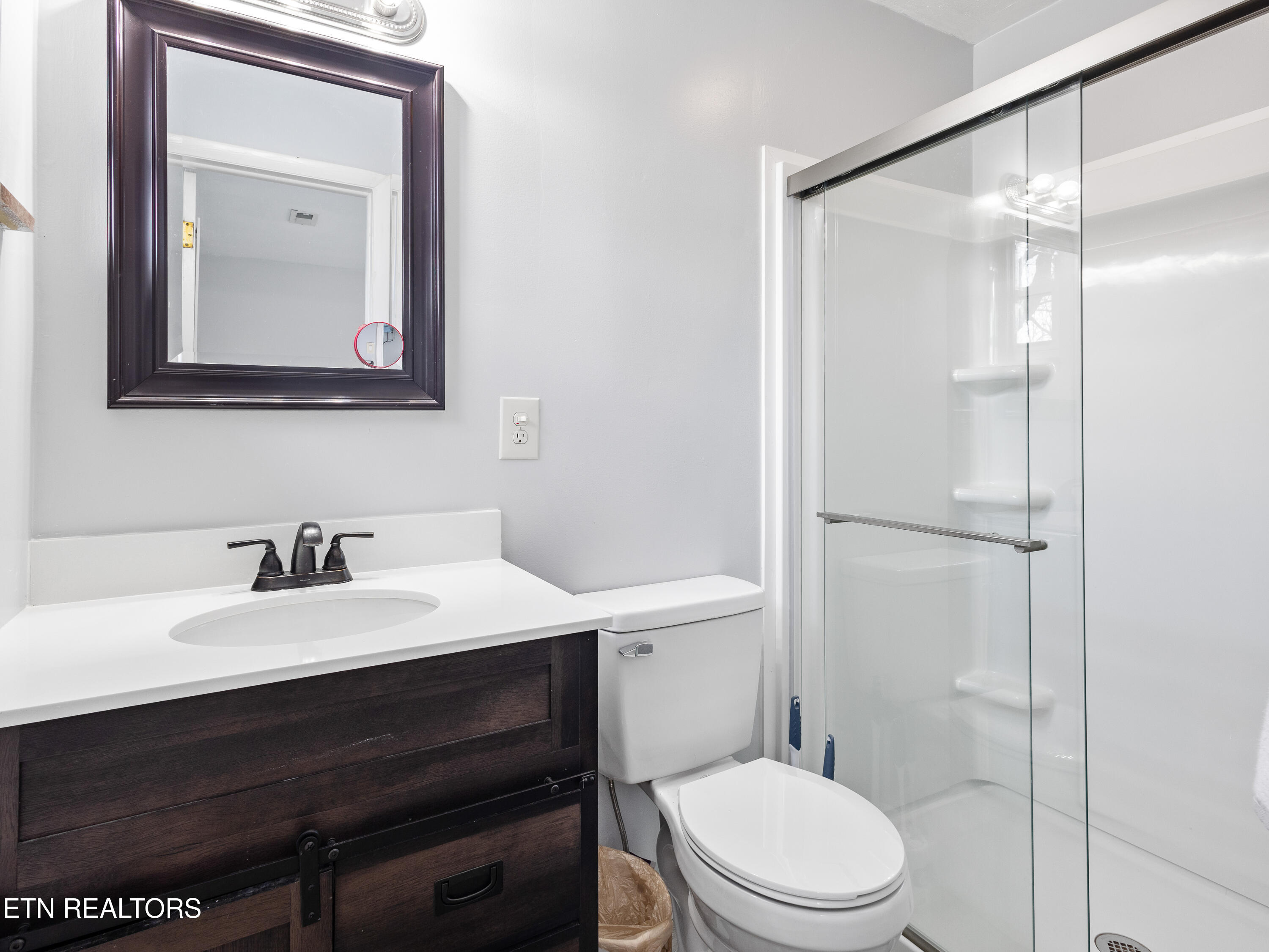 809 West Ridgecrest Drive Kingston, TN 37763 - Photo 31 of 45 A-31