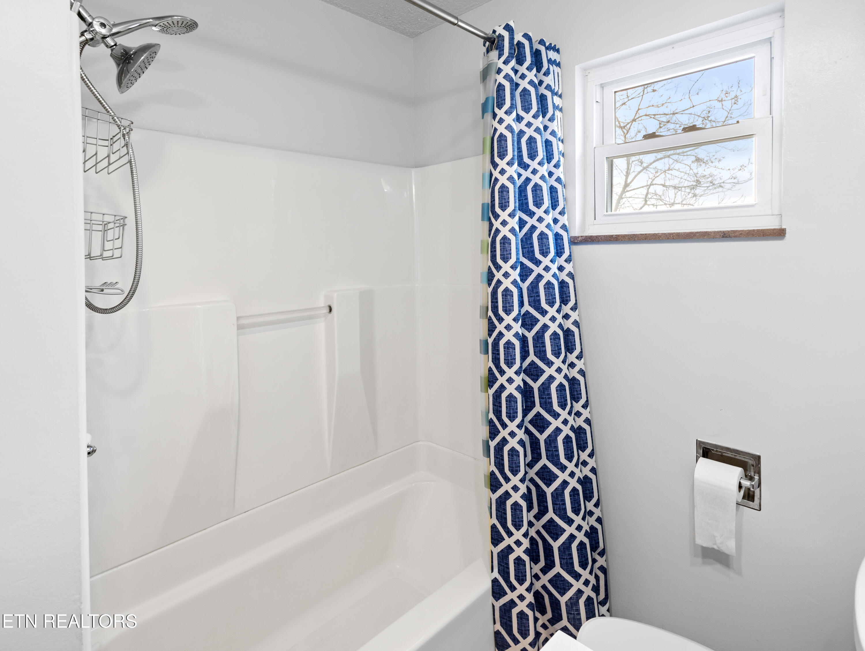 809 West Ridgecrest Drive Kingston, TN 37763 - Photo 36 of 45 A-36