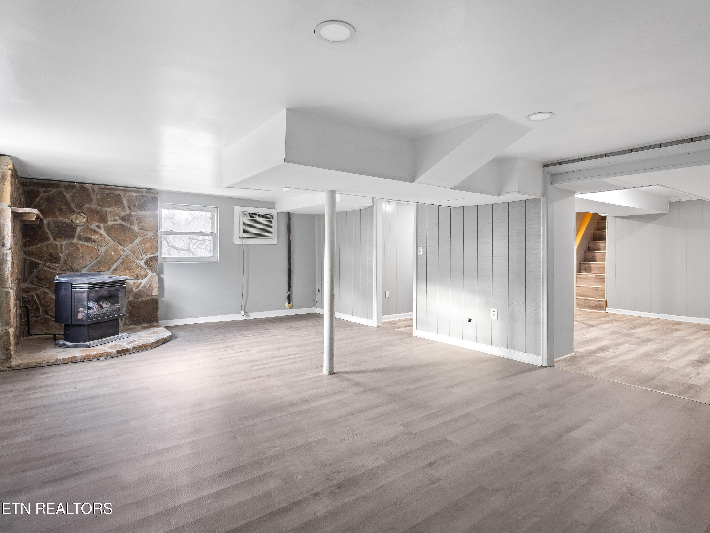 809 West Ridgecrest Drive Kingston, TN 37763 - Photo 41 of 45 A-41