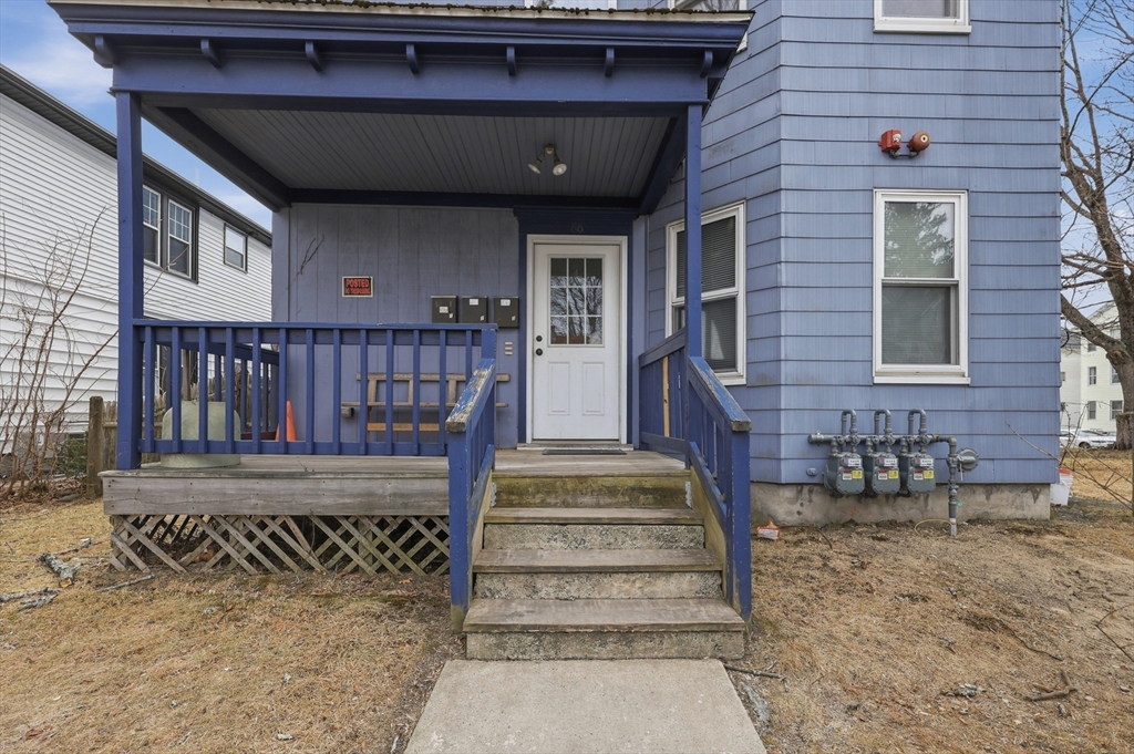 66 Upsala Street Worcester, MA 01607 - Photo 2 of 31