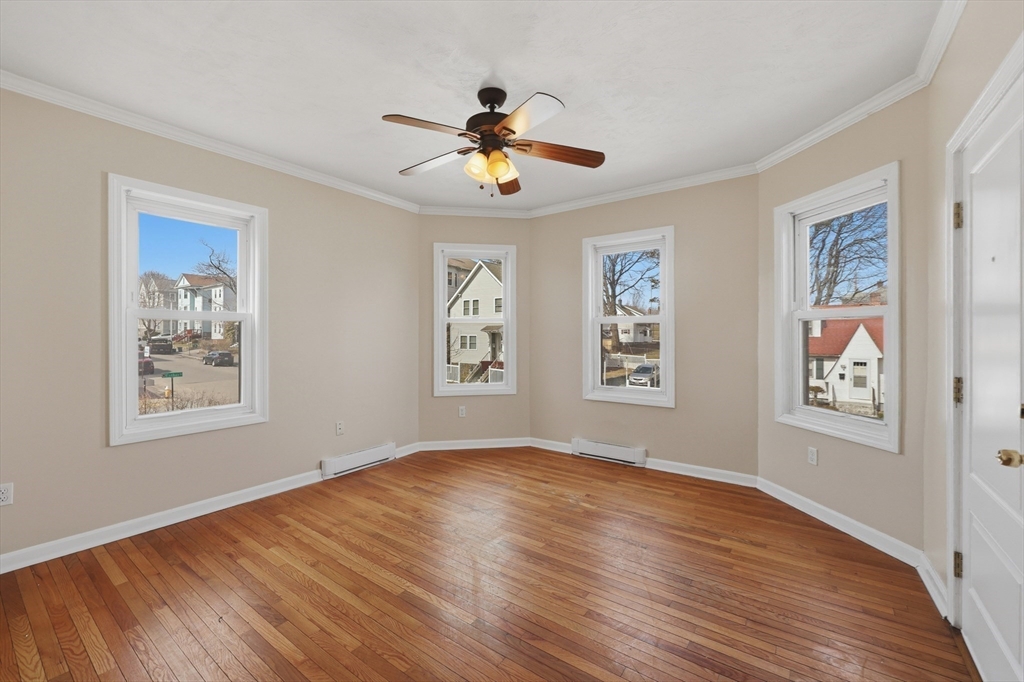 66 Upsala Street Worcester, MA 01607 - Photo 4 of 31