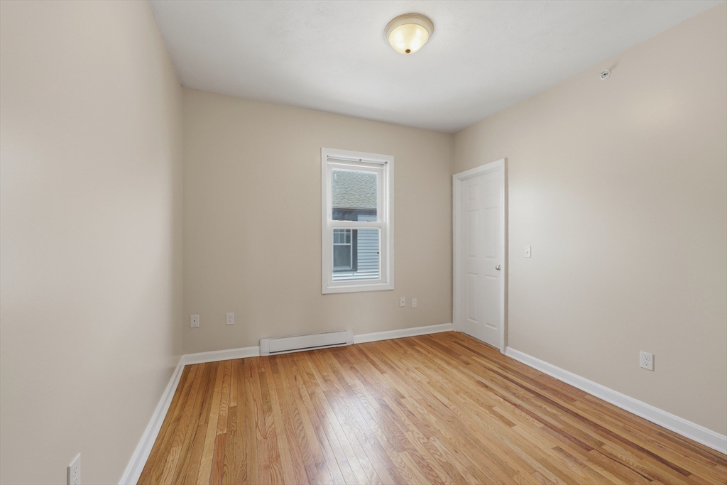 66 Upsala Street Worcester, MA 01607 - Photo 8 of 31