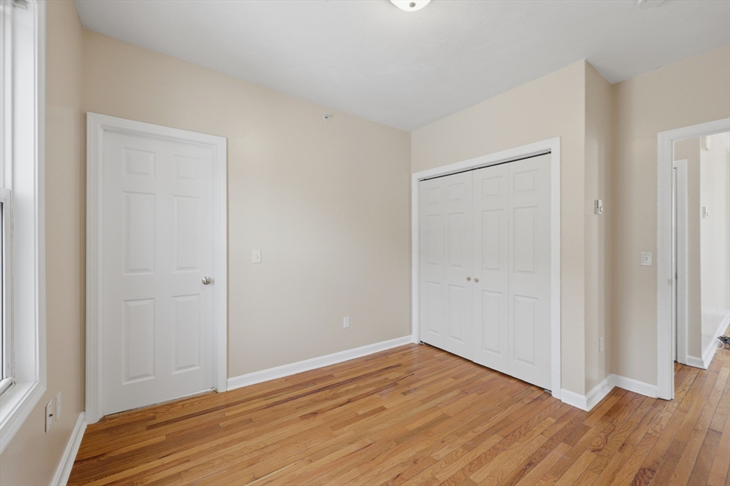 66 Upsala Street Worcester, MA 01607 - Photo 9 of 31