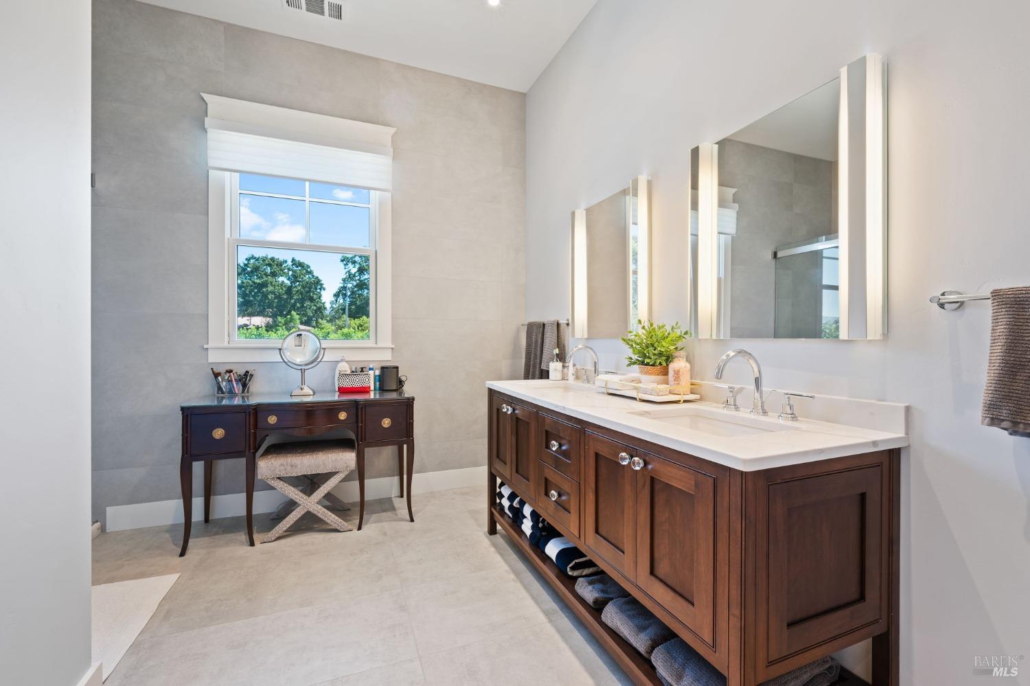 3140 Big Ranch Road Napa, CA 94558 - Photo 24 of 59 Primary bathroom