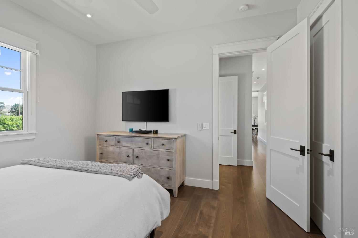 3140 Big Ranch Road Napa, CA 94558 - Photo 29 of 59 Guest room #2
