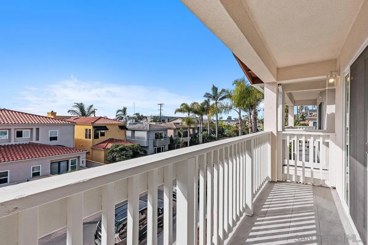 2157 Manchester Avenue Cardiff, CA 92007 - Photo 19 of 35 a view of city from a balcony