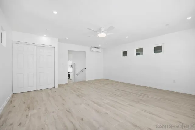 a view of empty room